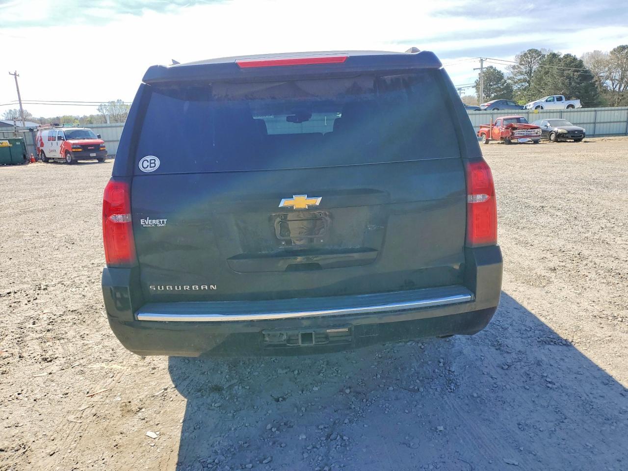 2016 Chevrolet Suburban K1500 Ltz - zdjęcie 6