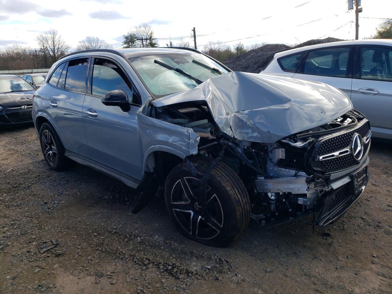 2025 Mercedes-Benz Glc 300 4Matic - zdjęcie 4