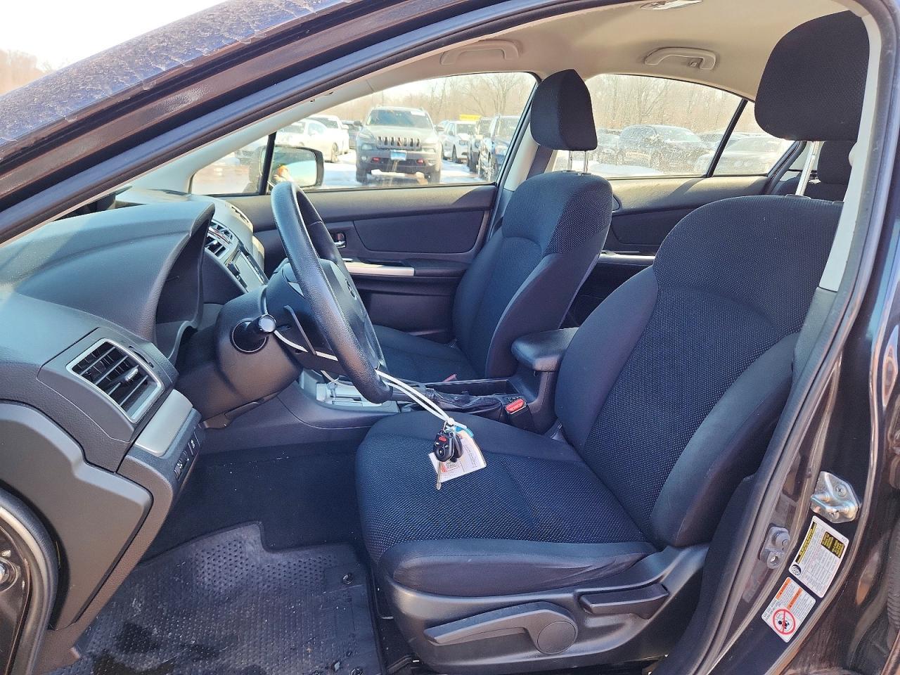 2016 Subaru Impreza Premium - zdjęcie 7