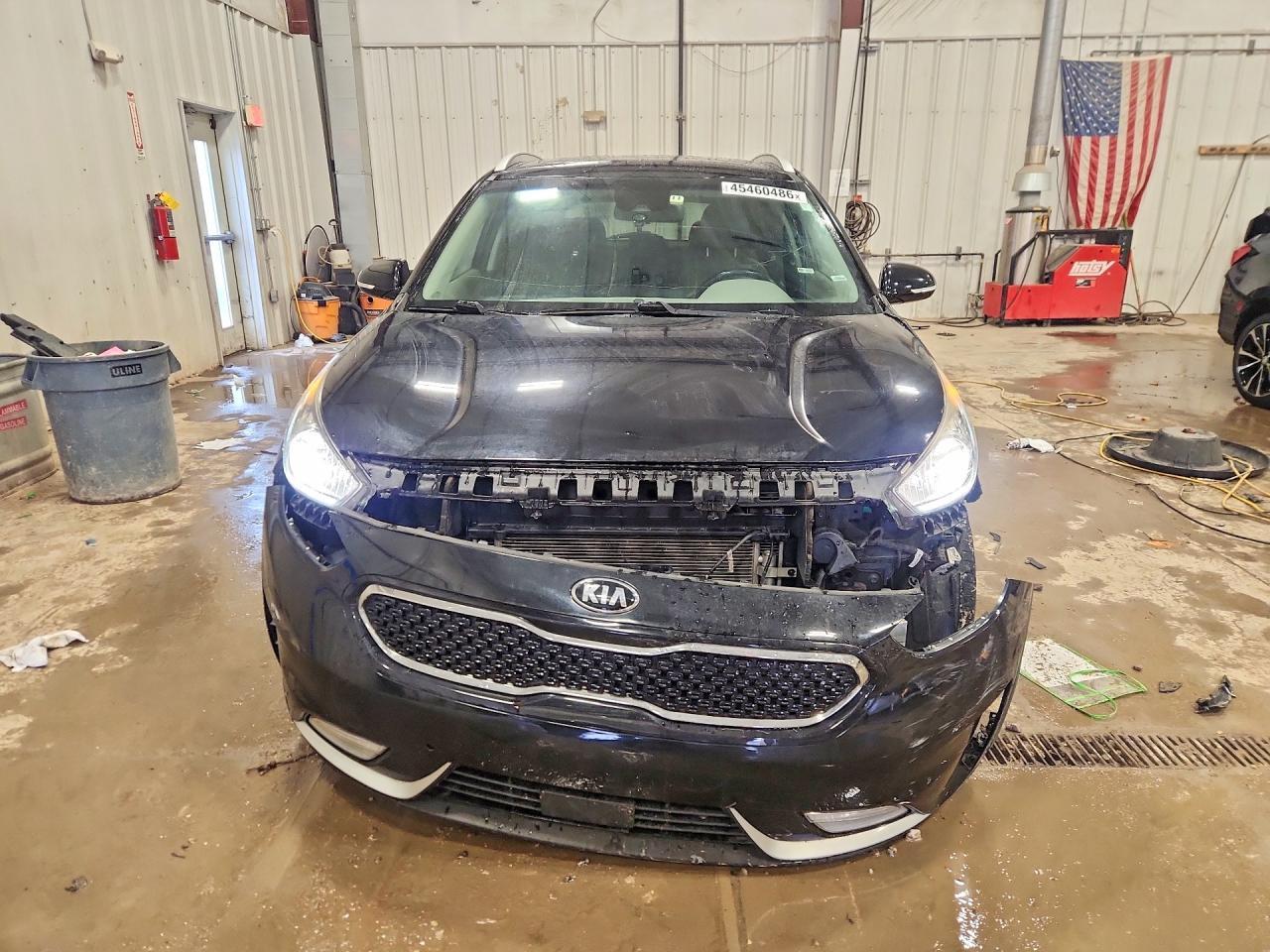 2017 Kia Niro Touring - zdjęcie 5