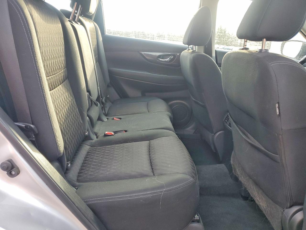 2018 Nissan Rogue S - zdjęcie 11