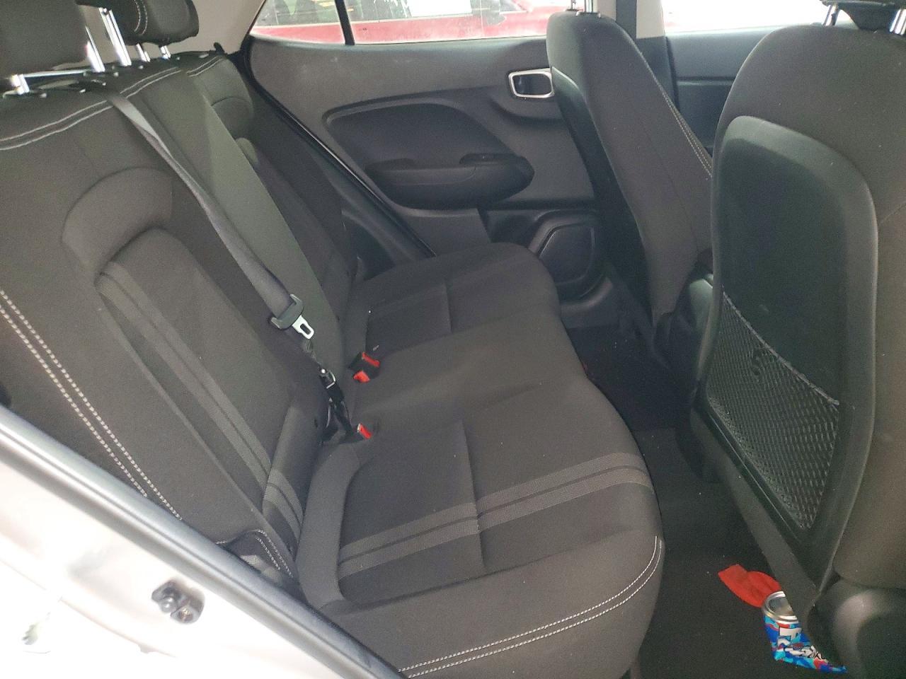 2023 Hyundai Venue Sel - zdjęcie 11