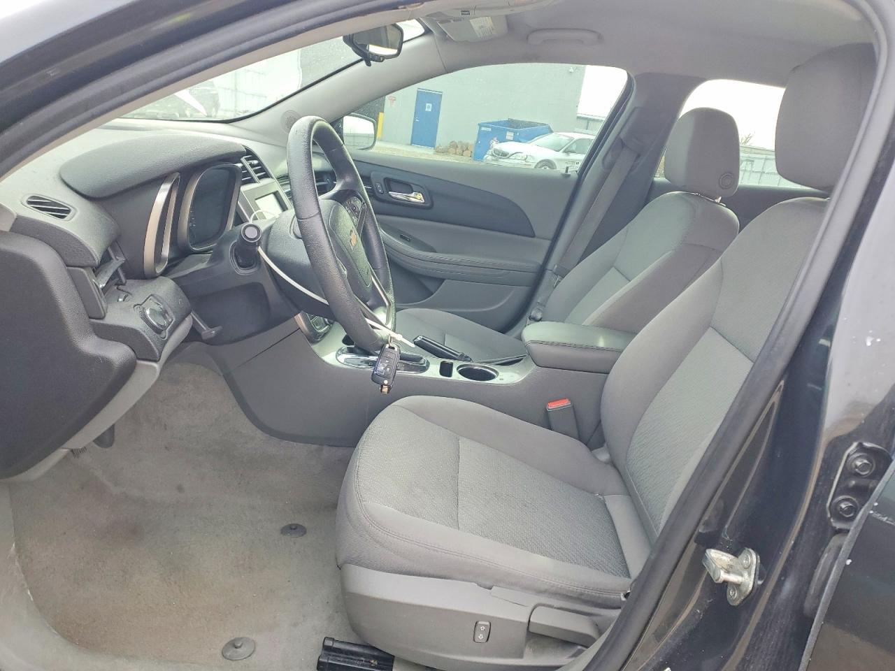 2014 Chevrolet Malibu Ls - zdjęcie 7