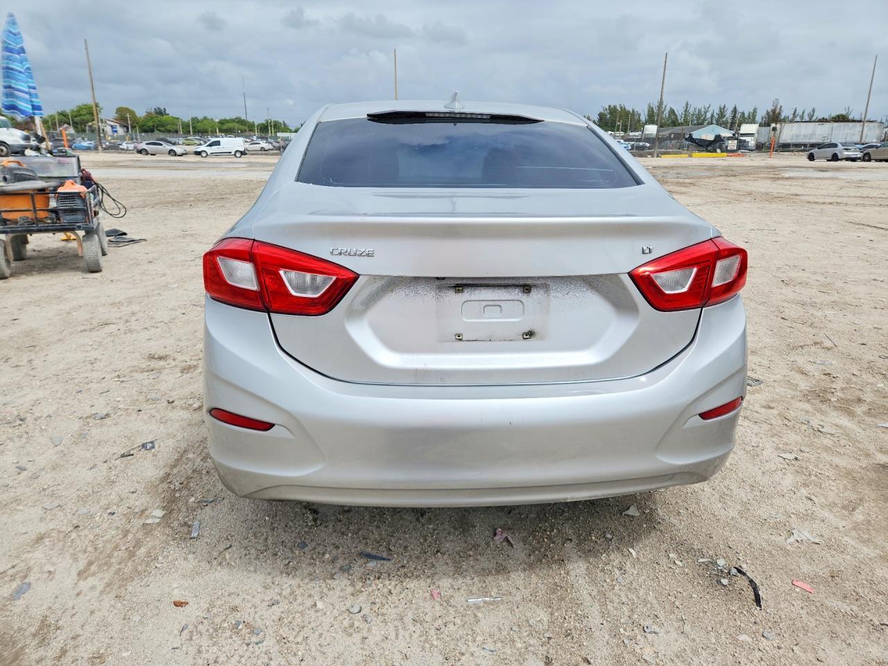 2016 Chevrolet Cruze Lt - zdjęcie 6