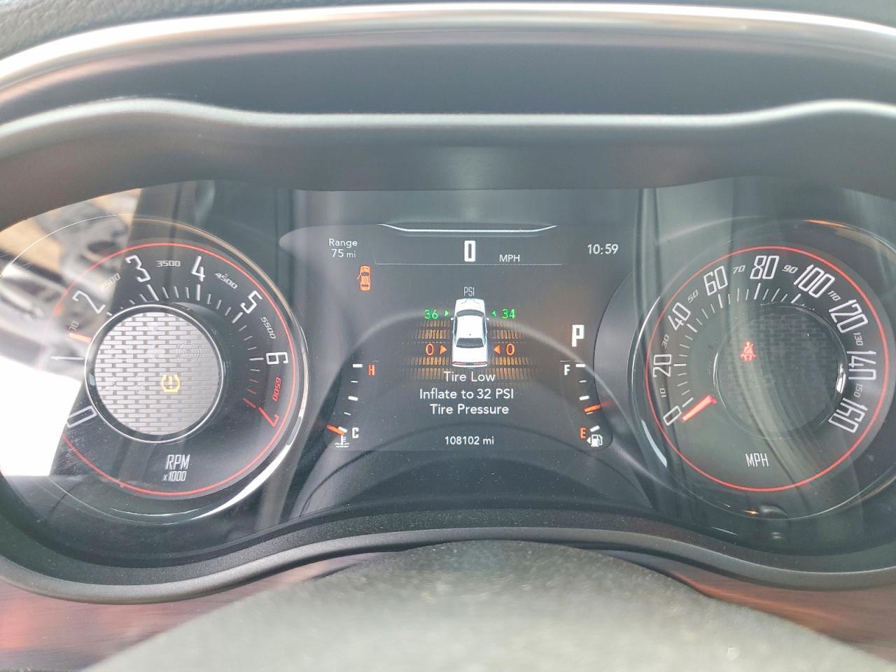 2017 Dodge Challenger Sxt - zdjęcie 9