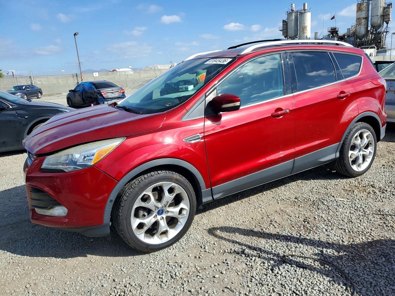 2013 Ford Escape Titanium - zdjęcie główne