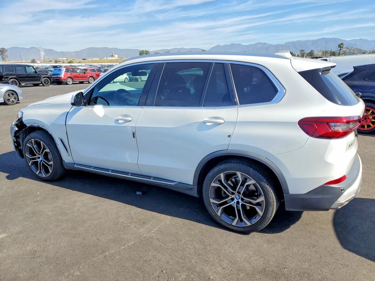 2020 BMW X5 Sdrive 40I - zdjęcie 2