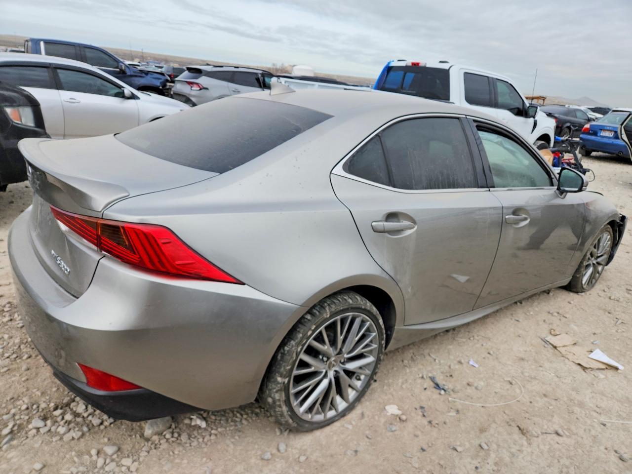 2017 Lexus Is 300 Base - zdjęcie 3