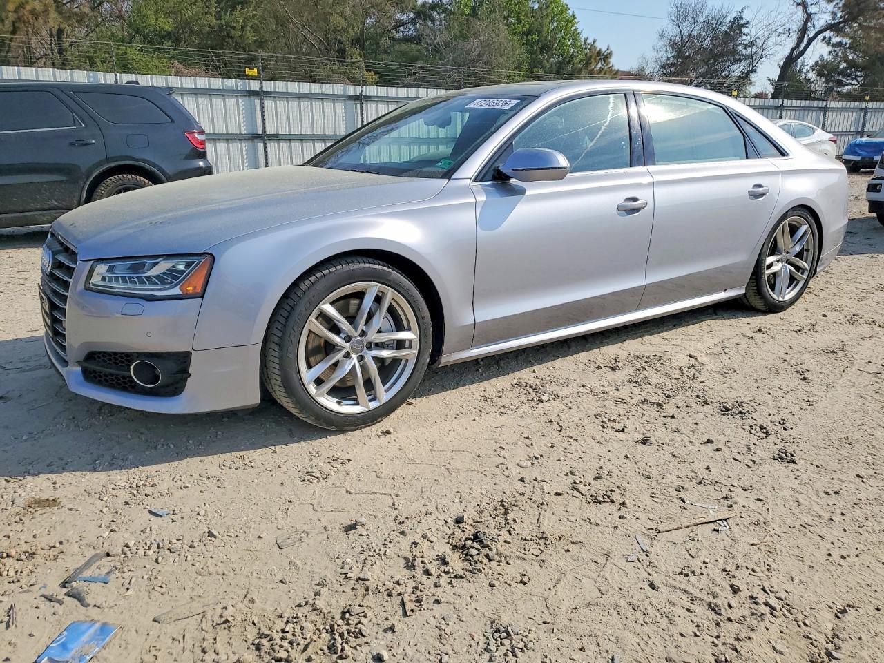 2016 Audi A8