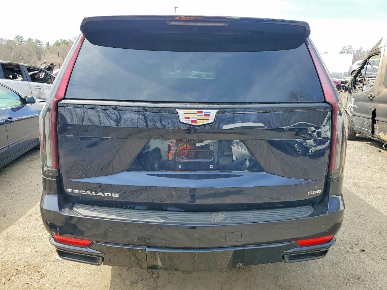 2024 Cadillac Escalade Sport - zdjęcie 6