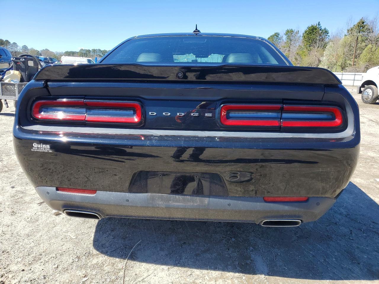 2016 Dodge Challenger Sxt - zdjęcie 6