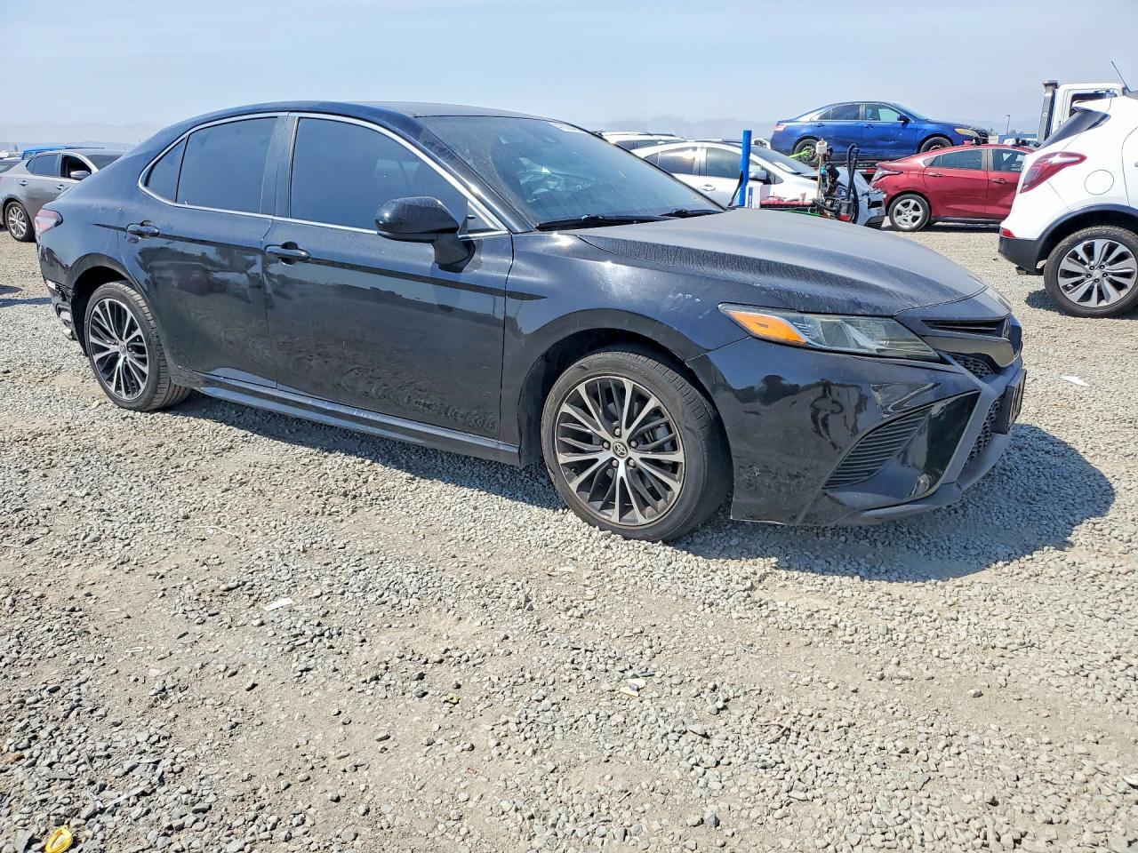 2020 Toyota Camry Se - zdjęcie 4