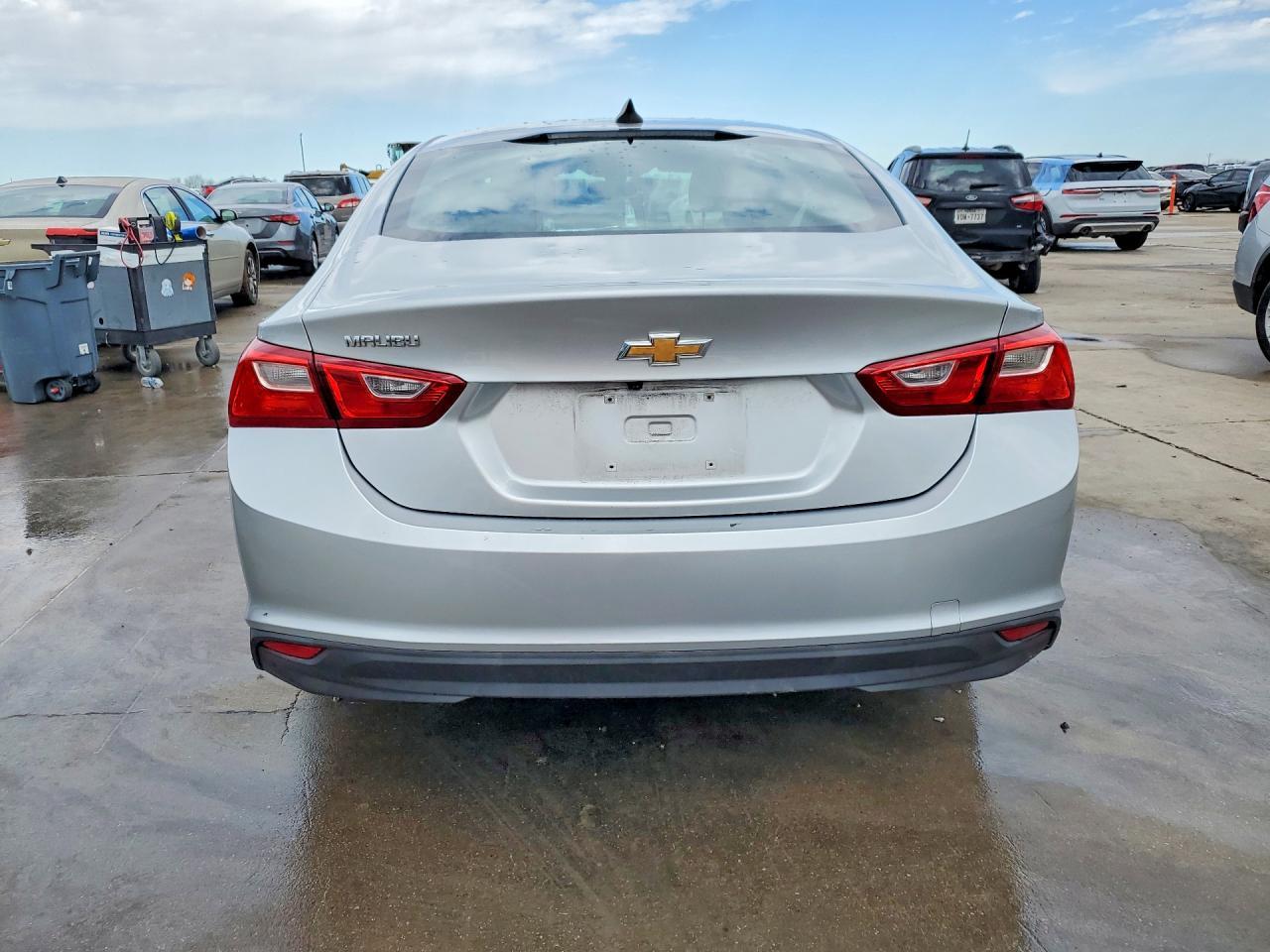 2018 Chevrolet Malibu Ls - zdjęcie 6