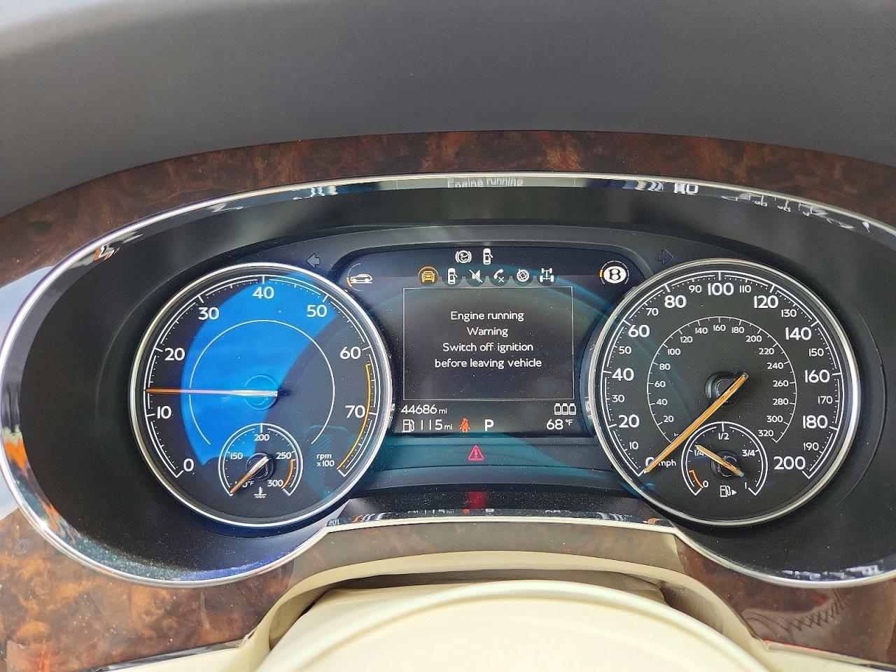 2018 Bentley Bentayga - zdjęcie 9