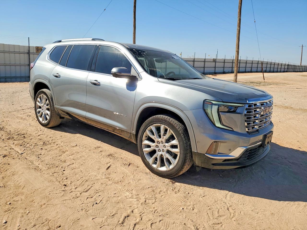 2025 GMC Acadia Denali - zdjęcie 4