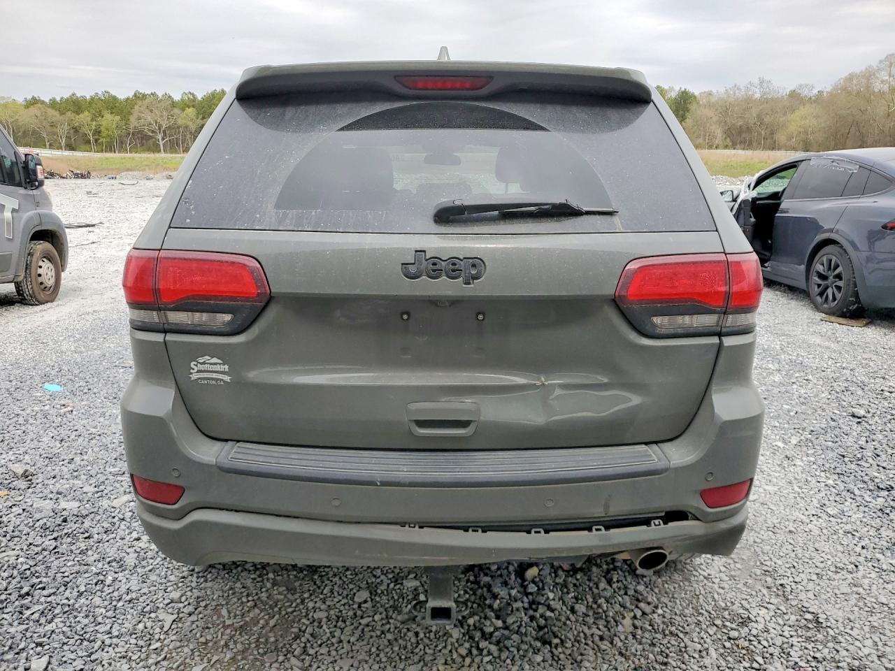 2021 Jeep Grand Cherokee Laredo - zdjęcie 6