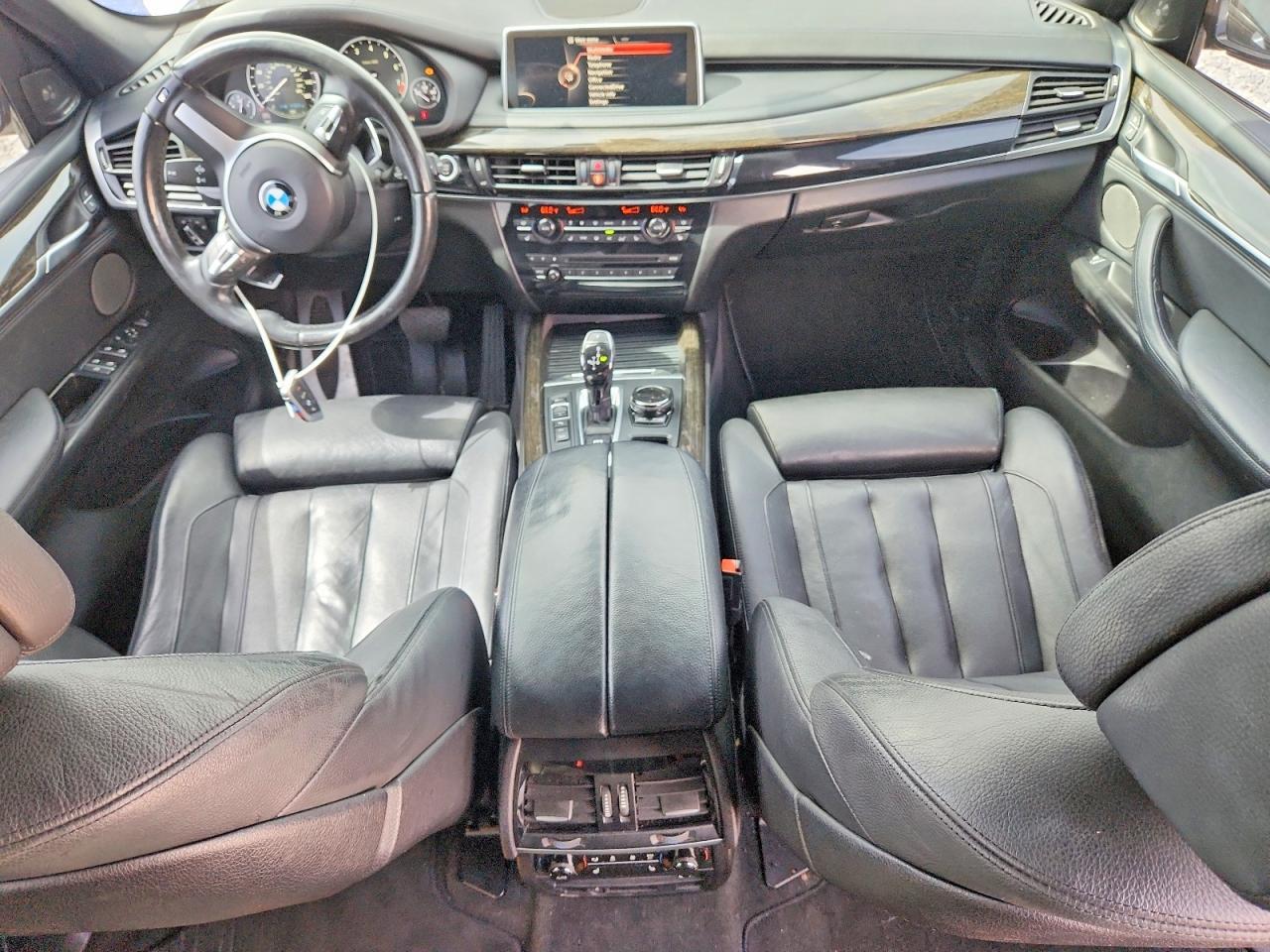 2016 BMW X5 xDrive50I - zdjęcie 8