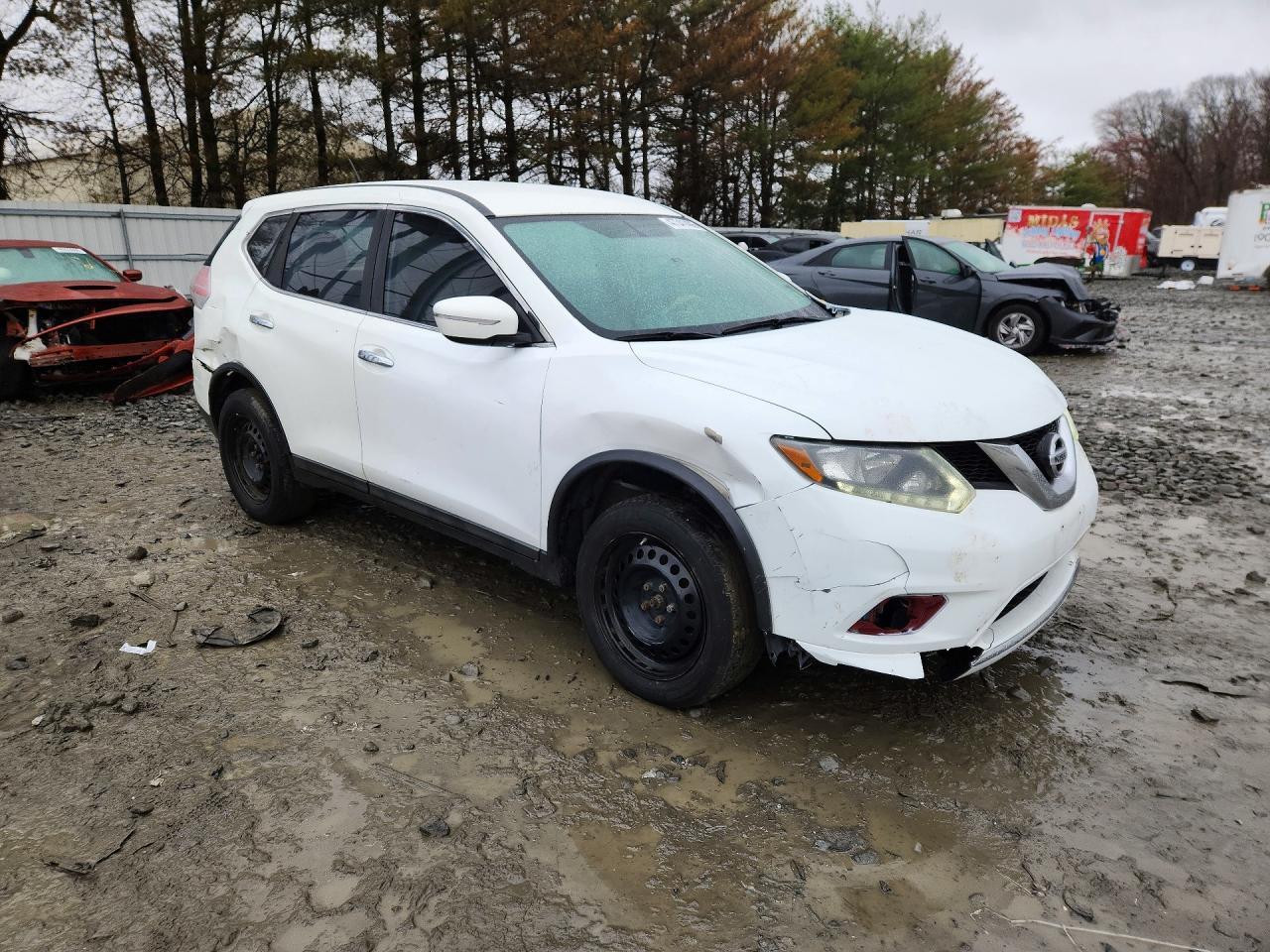2015 Nissan Rogue S - zdjęcie 4
