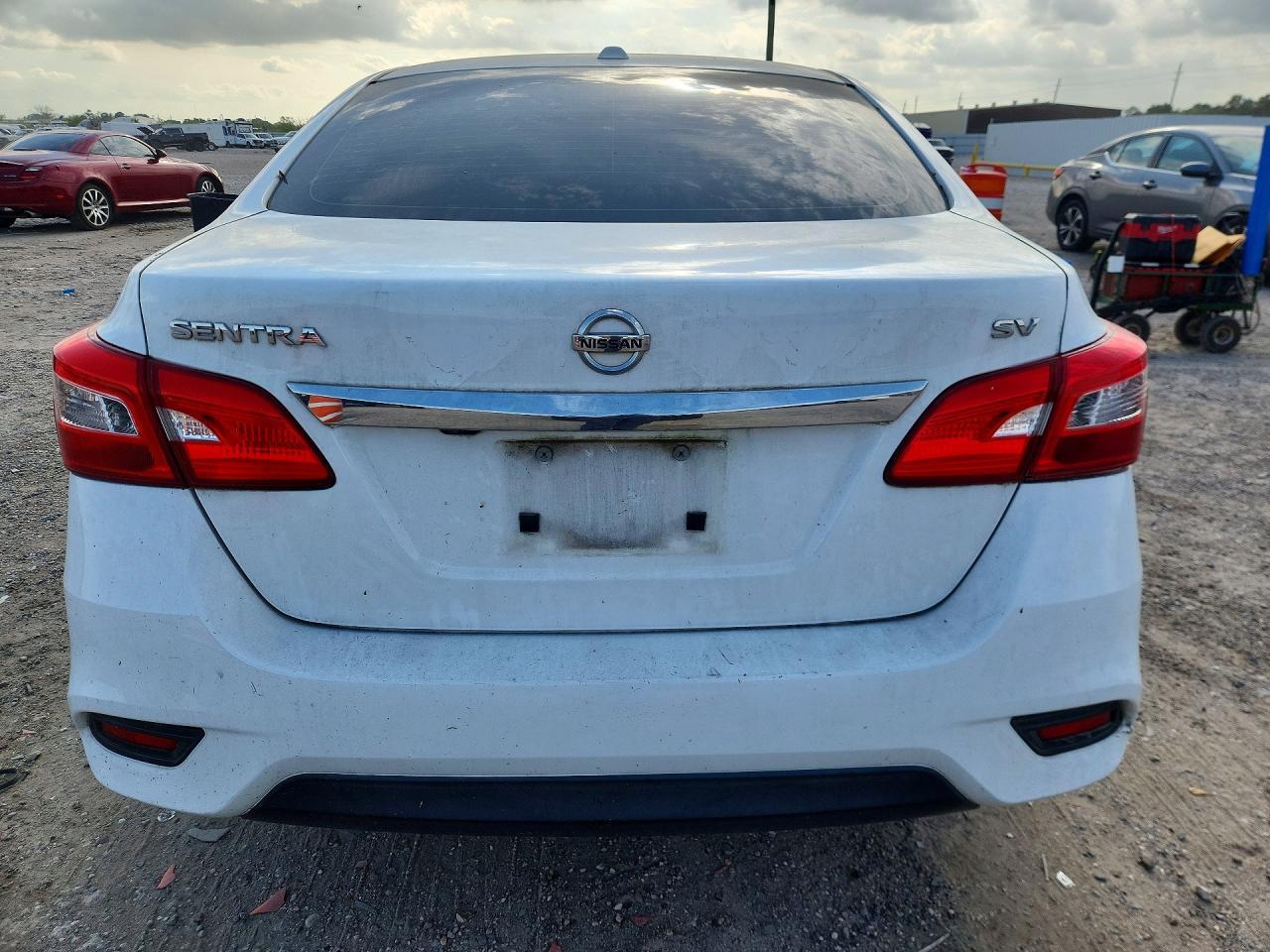 2017 Nissan Sentra Sv - zdjęcie 6