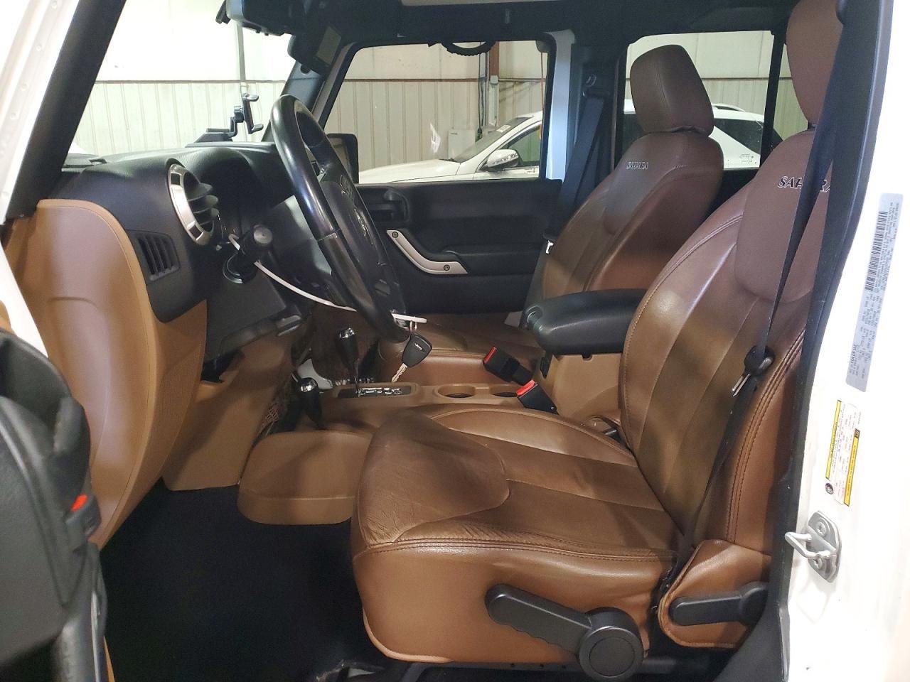 2017 Jeep Wrangler Unlimited Sahara - zdjęcie 7