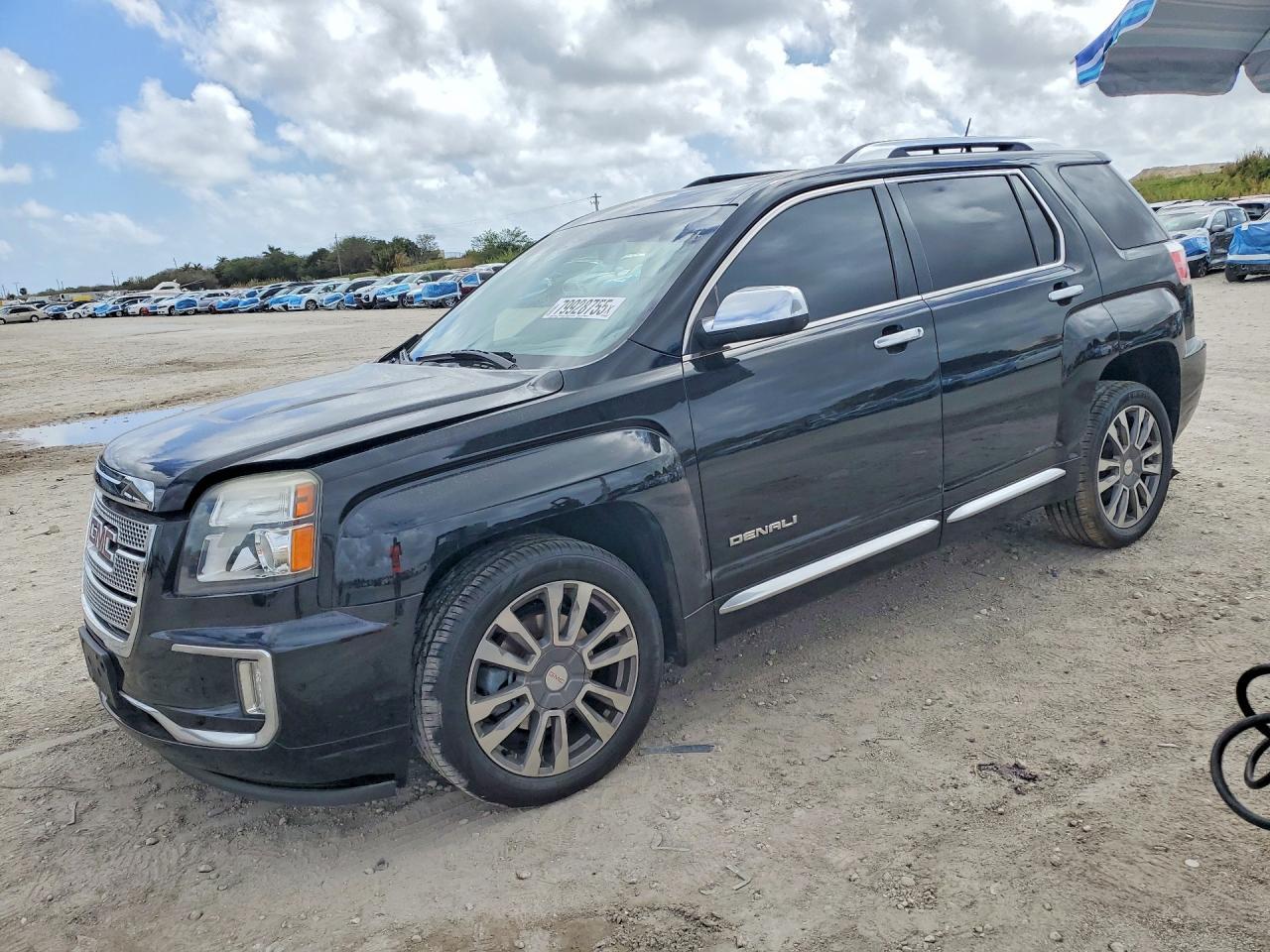 2017 GMC Terrain Denali - zdjęcie główne