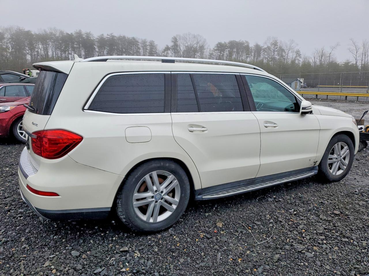 2016 Mercedes-Benz Gl 450 4Matic - zdjęcie 3