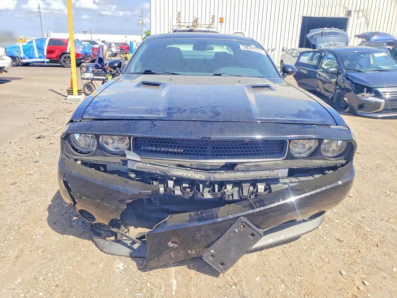 2014 Dodge Challenger Sxt - zdjęcie 5