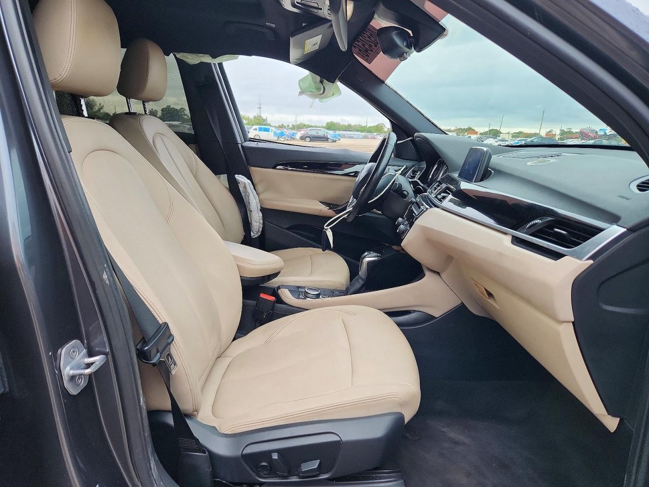 2019 BMW X1 xDrive28I - zdjęcie 7