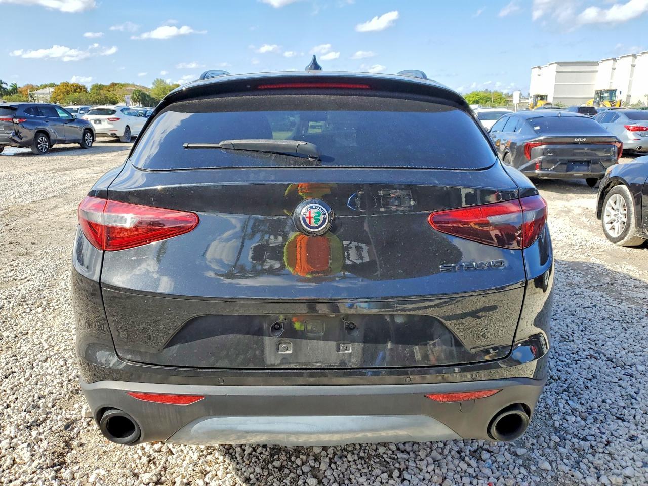 2019 Alfa Romeo Stelvio - zdjęcie 6