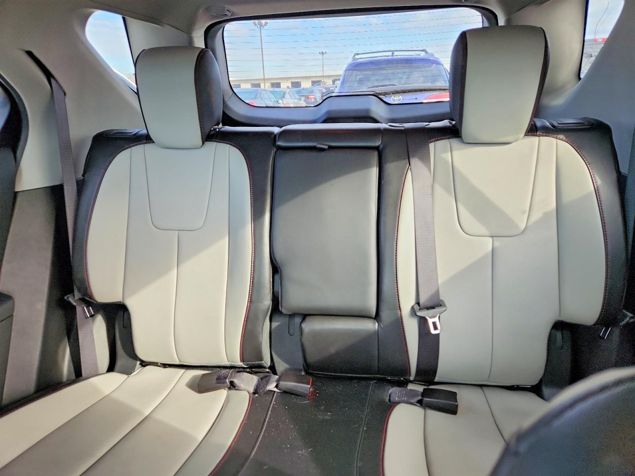 2017 Chevrolet Equinox Premier - zdjęcie 10