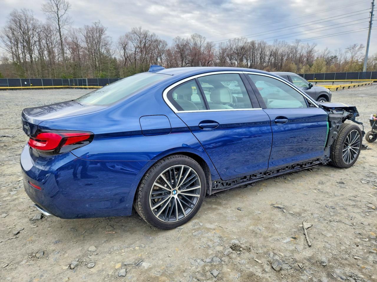 2022 BMW 540 Xi - zdjęcie 3
