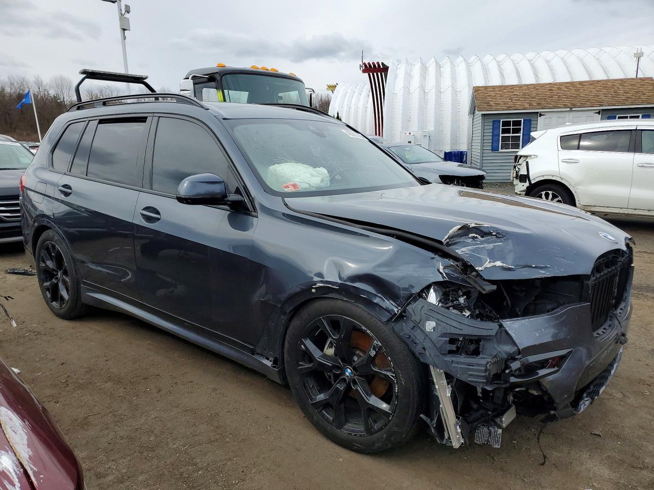 2022 BMW X7 xDrive40I - zdjęcie 4