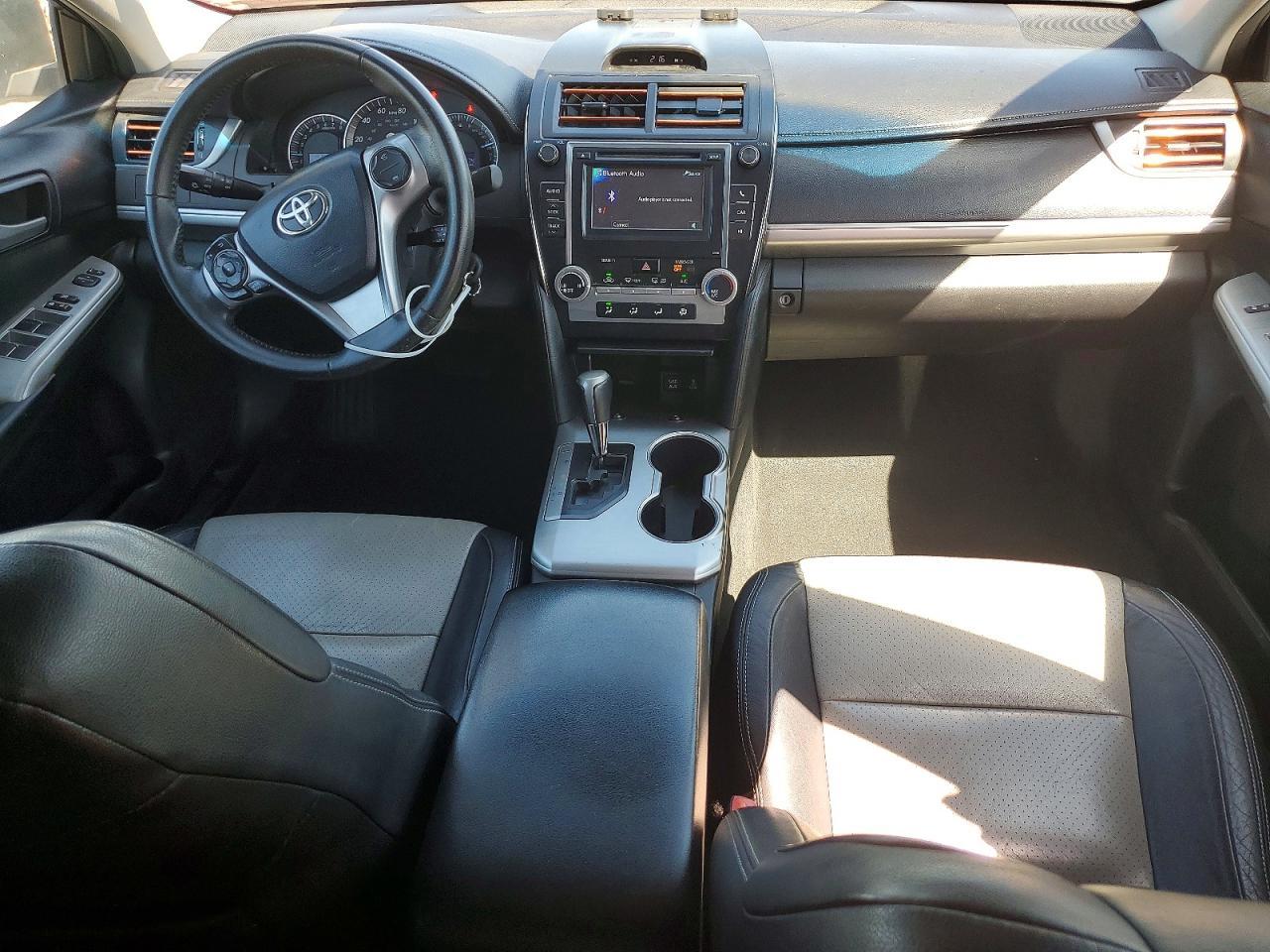 2013 Toyota Camry Se - zdjęcie 8