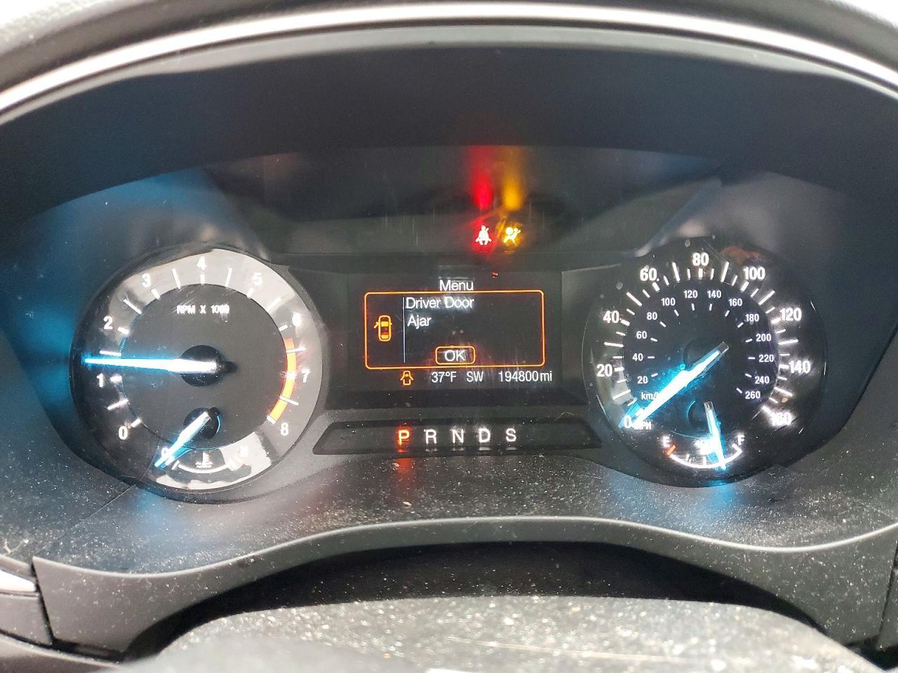 2016 Ford Fusion Se - zdjęcie 9