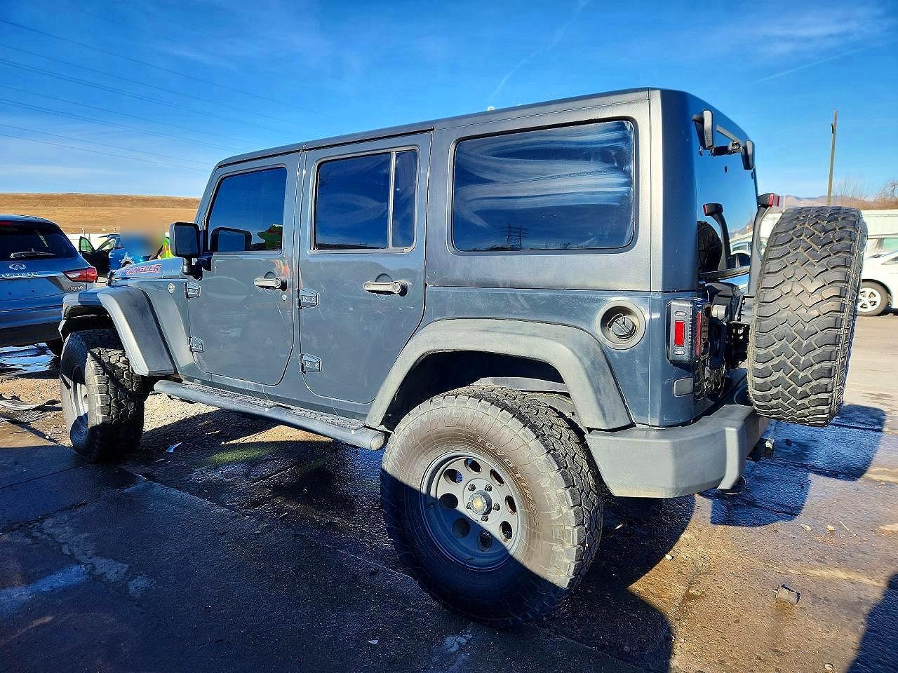 2017 Jeep Wrangler Unlimited Sport - zdjęcie 2