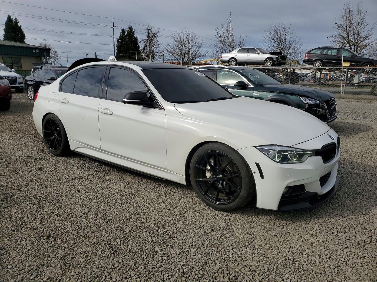 2016 BMW 340 Xi - zdjęcie 4