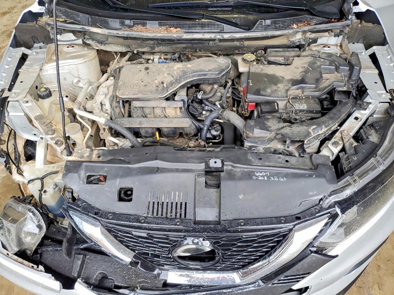 2020 Nissan Rogue Sport S - zdjęcie 11