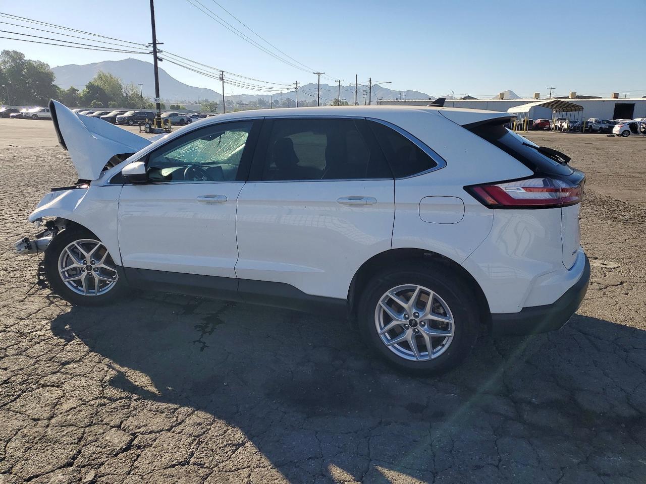 2024 Ford Edge Sel - zdjęcie 2