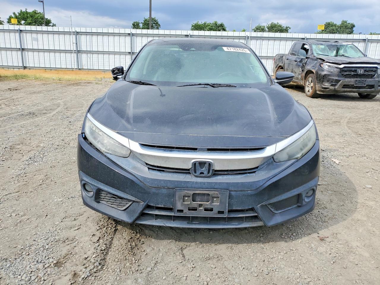 2016 Honda Civic Touring - zdjęcie 5