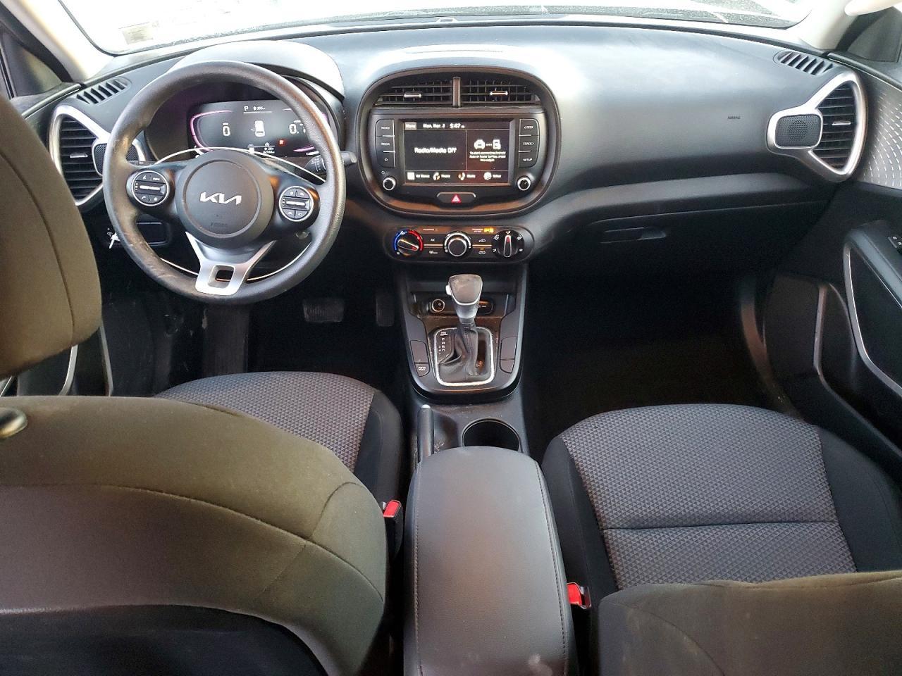 2023 Kia Soul Lx - zdjęcie 8