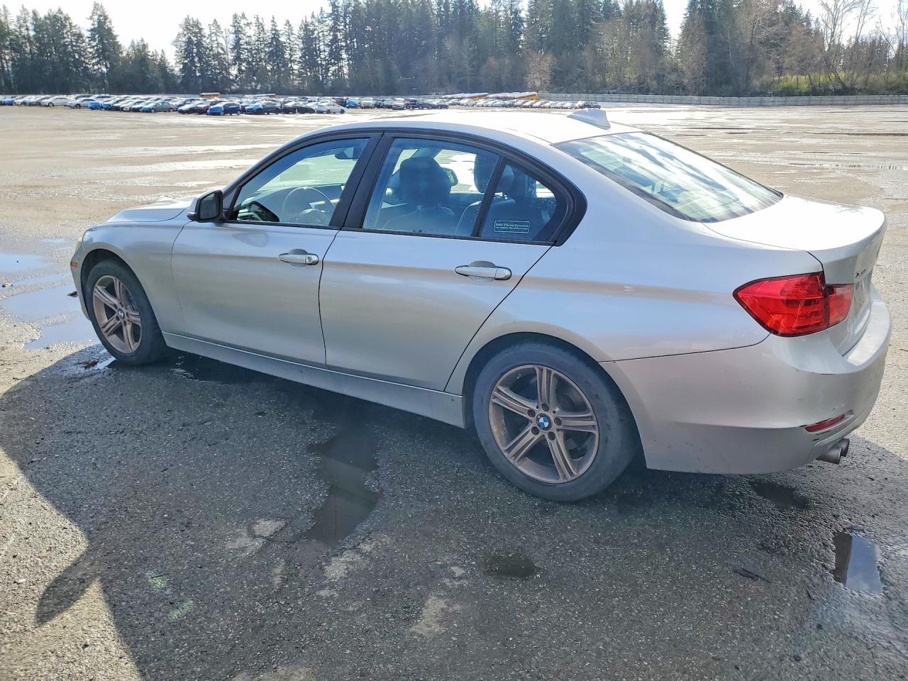 BMW Seria 3 - zdjęcie 2