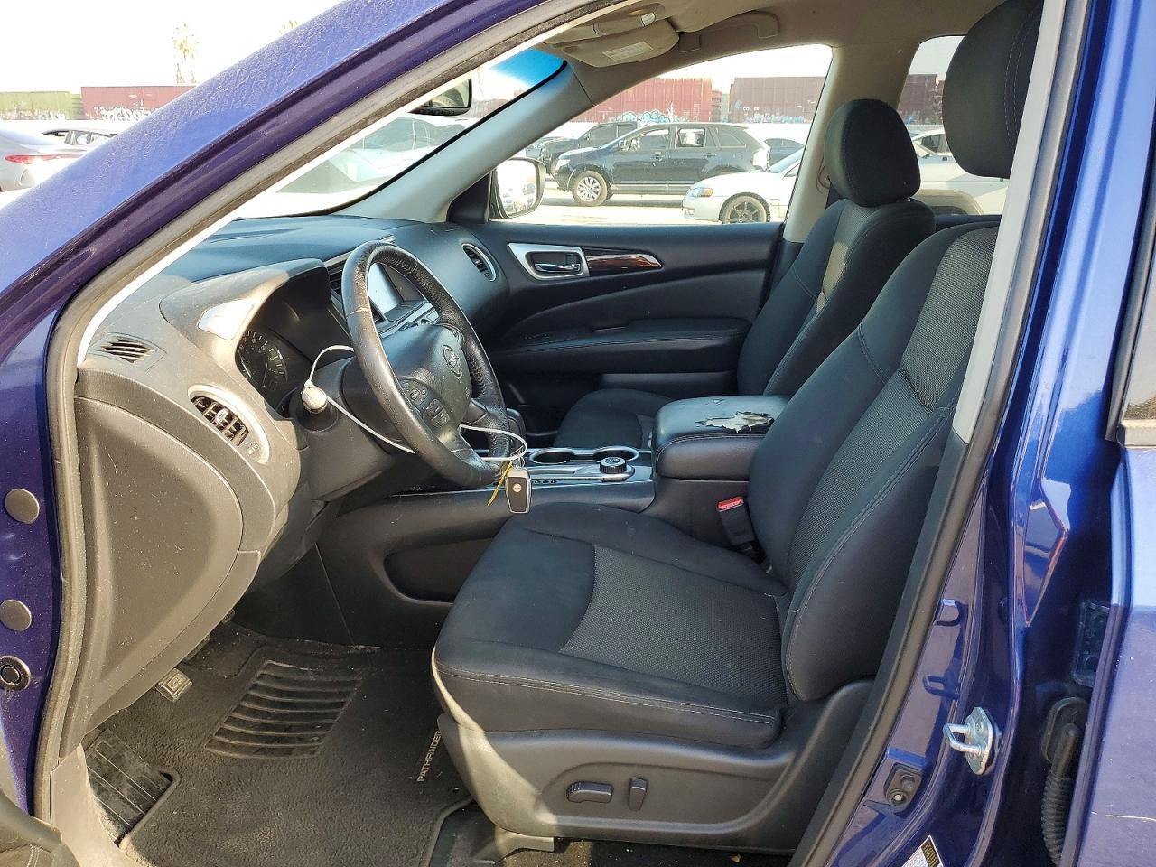 2018 Nissan Pathfinder Sv - zdjęcie 7