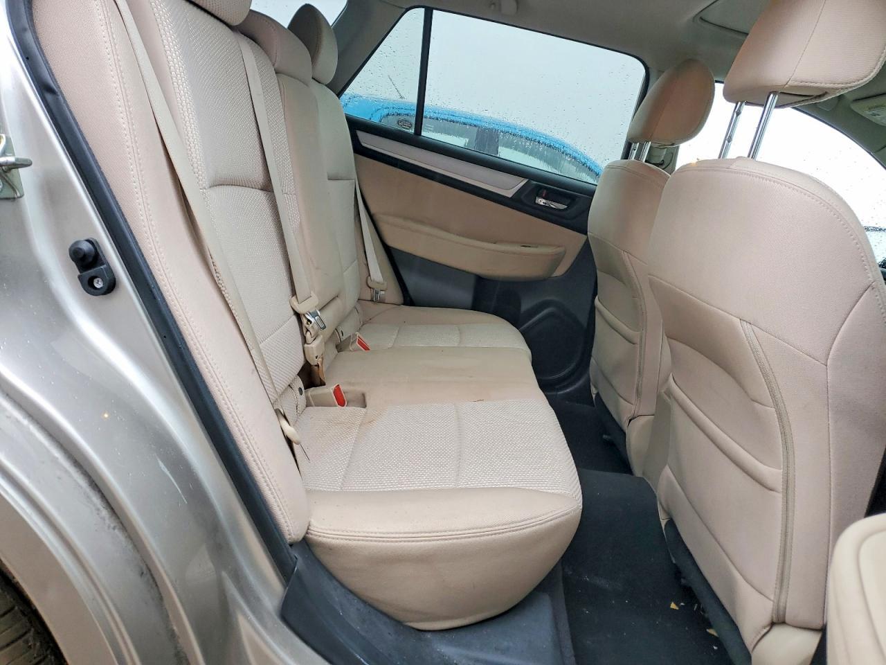 2016 Subaru Outback 2.5I Premium - zdjęcie 11