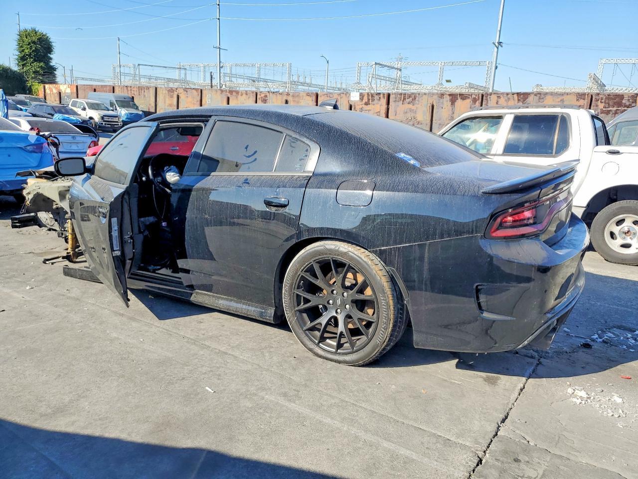 2017 Dodge Charger R - zdjęcie 2