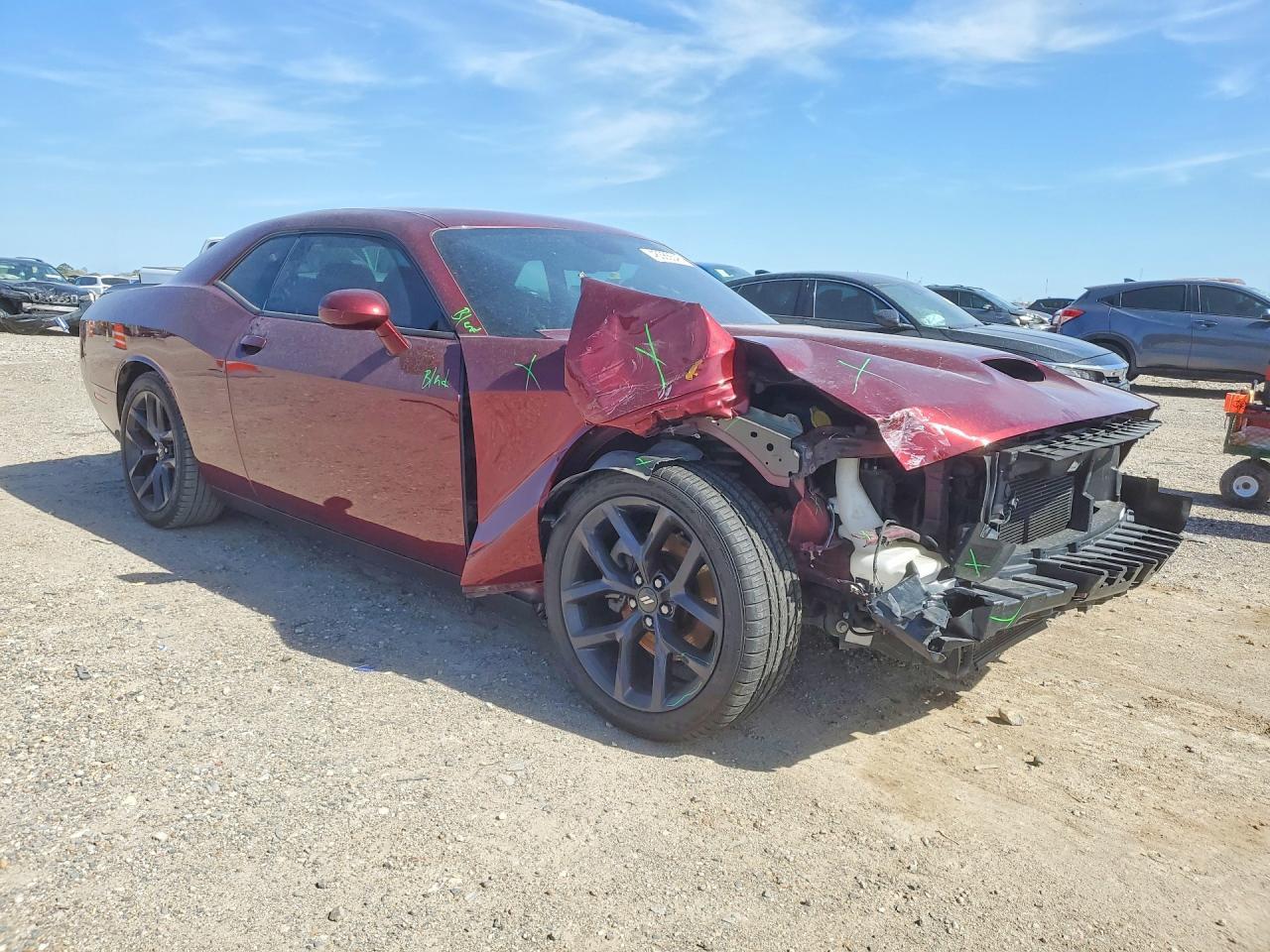2021 Dodge Challenger Gt - zdjęcie 4