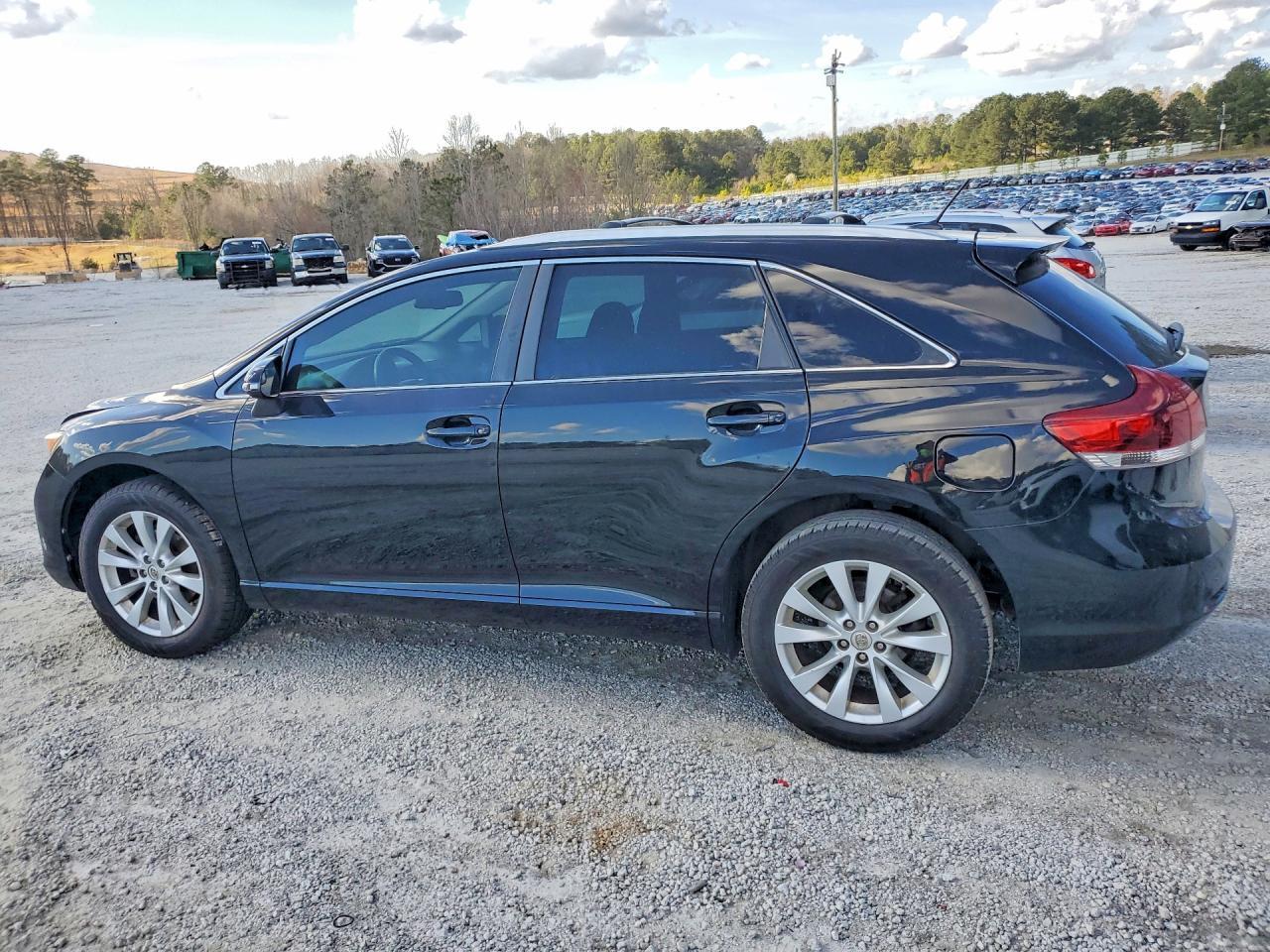 2014 Toyota Venza Le - zdjęcie 2