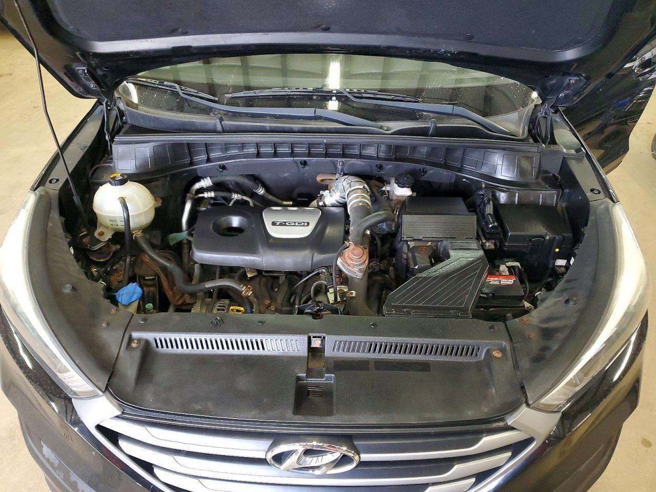 2017 Hyundai Tucson Sport - zdjęcie 12