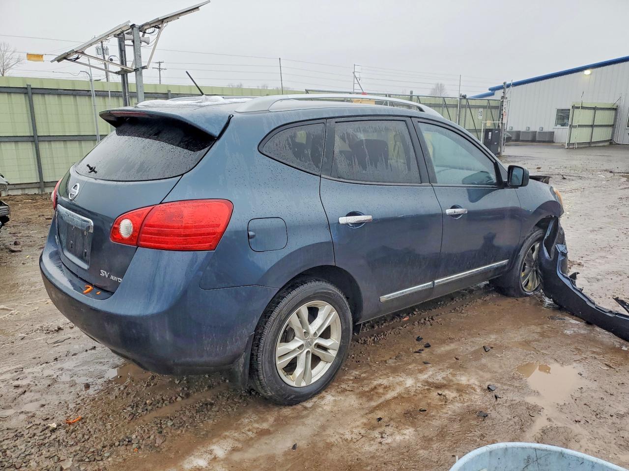 Nissan Rogue - zdjęcie 3