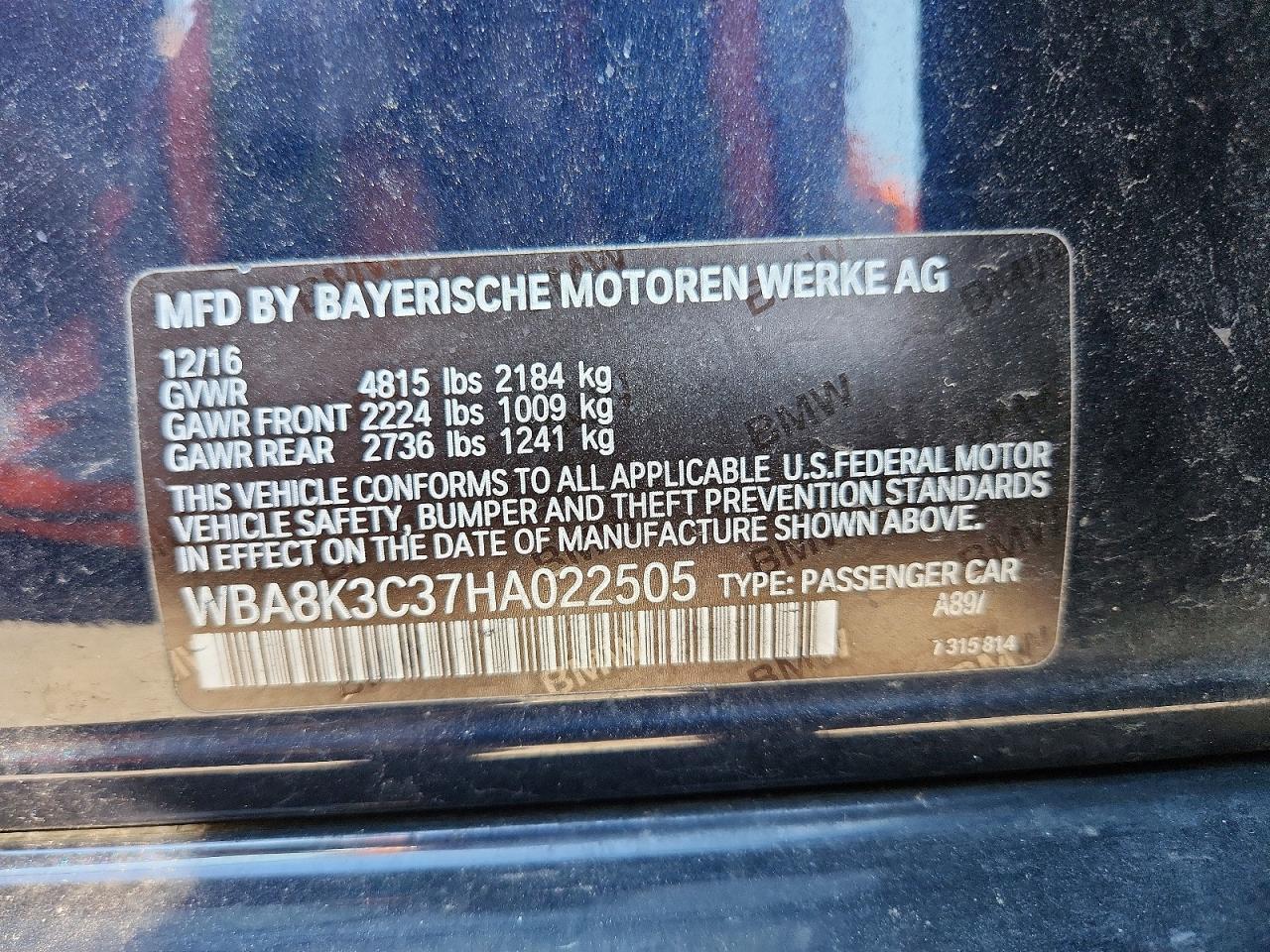 2017 BMW 330 Xi - zdjęcie 12