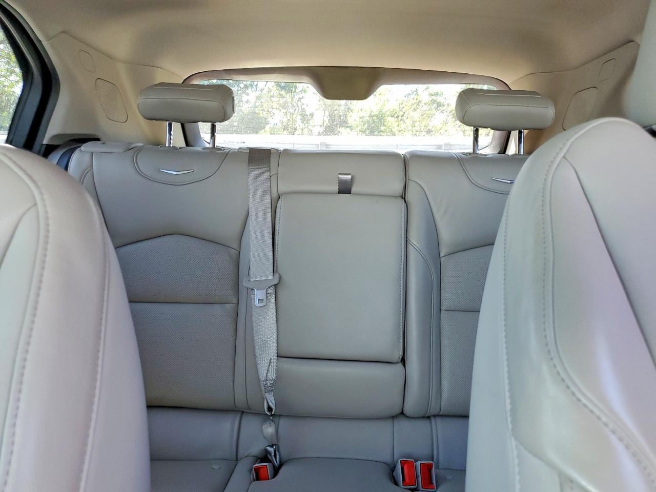 2019 Cadillac Xt4 Premium Luxury - zdjęcie 10